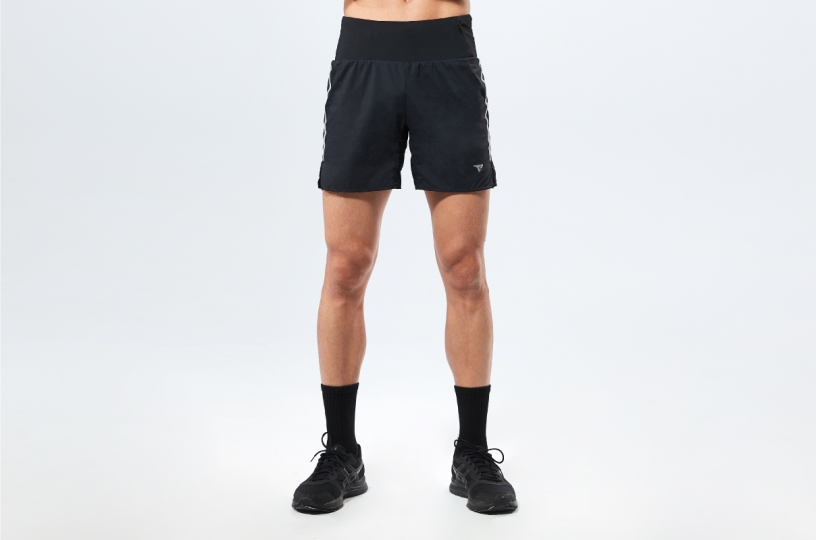 ZERO-FRICTION 2-IN-1 TRAIL SHORTS / MEN